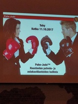 Totti Karpelan Puhejudo koulutus Kotkan höyrypanimolla 11.10.2017

kuva: Päivi Kanervio